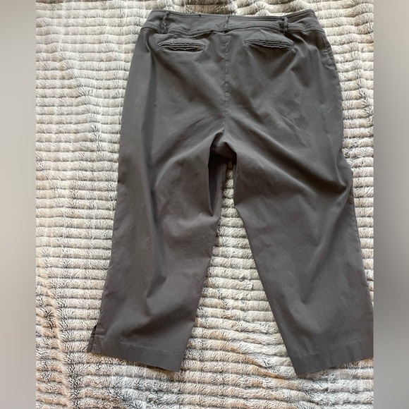 đź’•NWOT Lane Bryant Grey Slacksđź’• - Picture 4 of 6